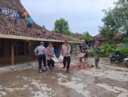 Gerak Cepat, Polsek Gabus Tangani Angin Puting Beliung