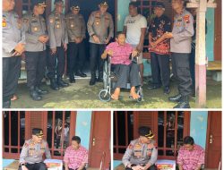 Terima Bantuan Kursi Roda Hingga Sembako dari Polres Jepara, Warga ini Tampak Sumringah