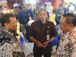 Bupati Soroti Pentingnya Hubungan Informal Antara Pemprov dengan Pemkab/Pemkot dalam Penyelesaian Berbagai Masalah