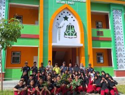 Tanam Satu Juta Pohon Matoa cara MTsN 1 Pati Peringati Hari Bumi Sedunia