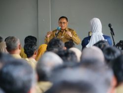 Bupati : Bekerja Tidak Harus Menunggu Perintah, Pegawai Harus Responsif