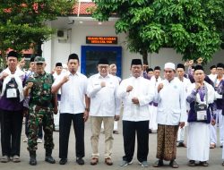 Wabup Berangkatkan JCH Kloter 52, 53, dan 54