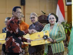 Gunungkidul terima Sertifikat Warisan Tak Benda DIY 2024 dari Gubernur DIY