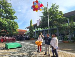 Penuh Warna! Balon Terbang Tandai Dibukanya Class Meeting MTsN 1 Pati