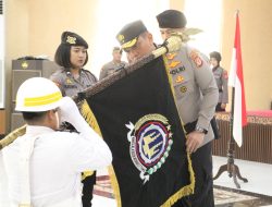 Polda DIY Gelar Tradisi Pencucian Pataka “Manggala Nayya Wiwarottama” Sambut Hari Bhayangkara ke-79