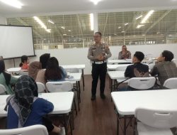 Satlantas Polresta Pati Sasar Karyawan Industri, Sosialisasi Safety Riding di PT Sejin Fashion Indonesia