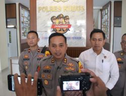 Polres Kudus Ungkap Praktik Perjudian di Warung Kopi Karangrowo, Oknum Anggota DPRD Turut Diamankan