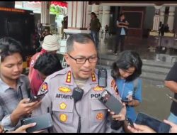 Hari Ini Polresta Pati Melaksanakan Pengamanan Aksi Unjuk Rasa di Kantor Bupati, Kegiatan ini Mendapatkan BKO Dari Polda dan Polres Jajaran