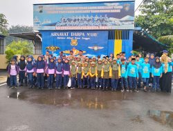 Satpolairud Polresta Pati Ajak Siswa SD Muhammadiyah Margomulyo Belajar Keselamatan di Perairan