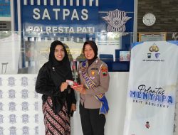 Membangun Komunikasi Dua Arah, Petugas Satpas Pati Berikan Pelayanan Lebih Humanis