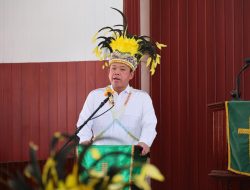 Menteri Nusron Serahkan Sertipikat di Papua: Era Presiden Prabowo Semua Tempat Ibadah Harus Disertipikatkan Tanpa Pengecualian