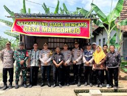 SATBINMAS POLRESTA PATI SAMBANGI POS SATKAMLING DI TITIK RAWAN BENCANA, PERKUAT KEWASPADAAN WARGA