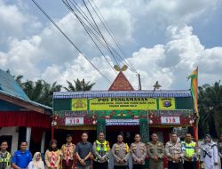Wakapolres Rohul Cek Kesiapan Pos Pam Operasi Lilin Lancang Kuning 2025 di Simpang TB Tandun