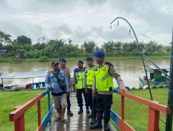 Libur Masih Ramai, Polisi Turun Langsung Amankan Wisata Air di Pati
