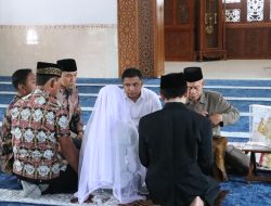 Suasana Haru, Polres Jepara Fasilitasi Tahanan Menikah di Kantor Polisi