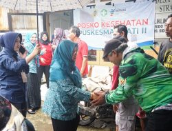 PKK dan Dharma Wanita Pati Salurkan 500 Nasi Kotak untuk Warga Terdampak Banjir