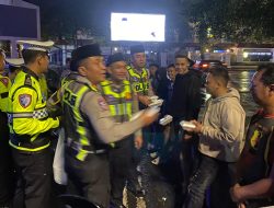 RAMADHAN 1447 H, SATLANTAS POLRESTA PATI AJAK MASYARAKAT SAHUR ON THE ROAD