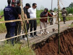 Plt Bupati Pati Tinjau Talud Ambrol di Gunungwungkal