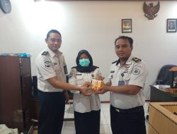 Pegawai Sehat, Kinerja Meningkat: Lapas Kelas IIB Pati Laksanakan Pemeriksaan Kesehatan dan Pemberian Suplemen Kesehatan