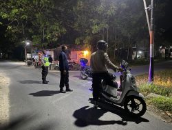 Polsek Batangan Intensifkan Patroli Dialogis Malam Minggu, Cegah Tawuran dan Gangguan Kamtibmas di Perbatasan Desa