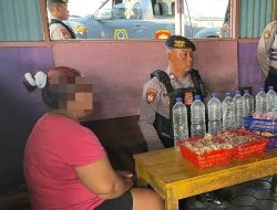 Polisi Sita 42 Botol Miras Ilegal dari Tiga Warung di Pati, Tiga Penjual Terjaring Operasi Pekat