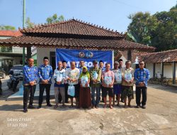 Dari Langkah Sederhana Eratkan Silaturahmi dengan Masyarakat : Lapas Kelas IIB Pati Salurkan Bantuan Sembako kepada Masyarakat