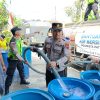 Kemarau Melanda, Polresta Pati Salurkan 32 Ribu Liter Air Bersih ke Tiga Desa