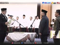 Bupati Rokan Hulu Lantik dan Ambil Sumpah Pejabat Eselon II dan III, Ini Daftar Lengkapnya