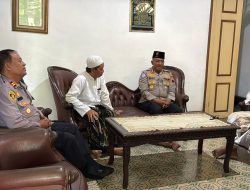 Kapolresta Pati Silaturahmi ke Kediaman Habib Muhdor Alatas, Ajak Jaga Pati Tetap Sejuk dan Damai