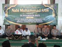 Maulid Nabi di Masjid Al-Ikhlas, Kapolresta Pati Ajak Personel Teladani Sifat Rasulullah