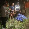 POLSEK SUKOLILO BERSAMA WARGA DAN PIHAK MEDIS, EVAKUASI KORBAN JATUH DI TEBING WISATA TADAH HUJAN