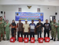 Kodim 0718/Pati Gelar Bazar Pasar Murah dan Pembagian Bansos Sambut HUT ke-81 TNI