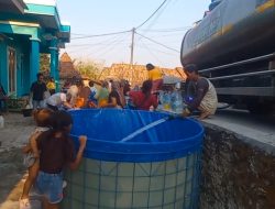Kapolresta Pati Bantu Tampungan Air Bersih untuk Warga Maitan, Terima Kasih ucap Warga