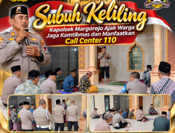 Subuh Keliling, Kapolsek Margorejo Ajak Warga Jaga Kamtibmas dan Manfaatkan Call Center 110